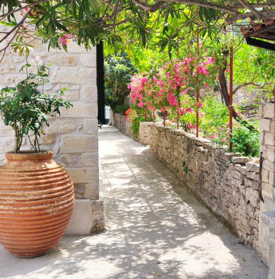 Rania'S Cottage Lakka  Ngoại thất bức ảnh