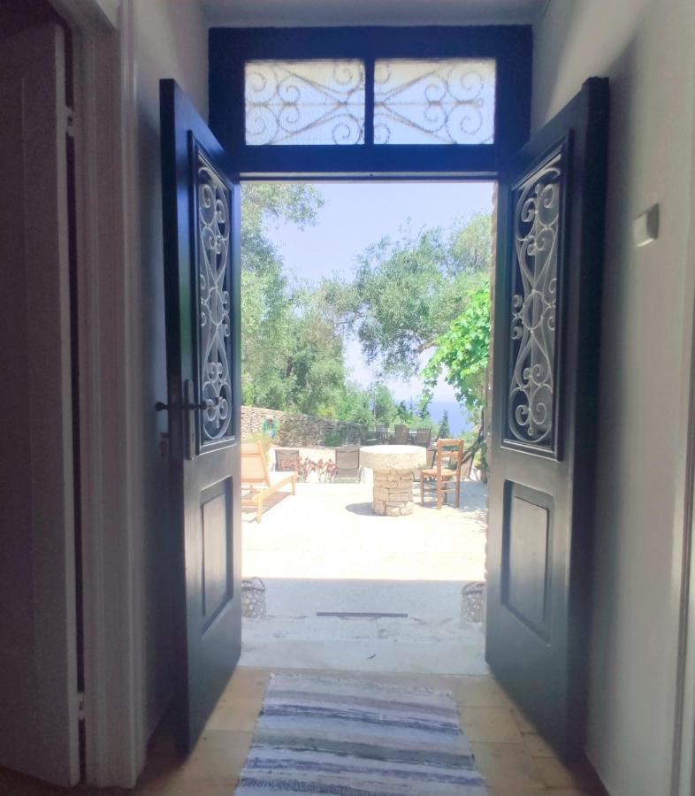 Rania'S Cottage Lakka  Ngoại thất bức ảnh